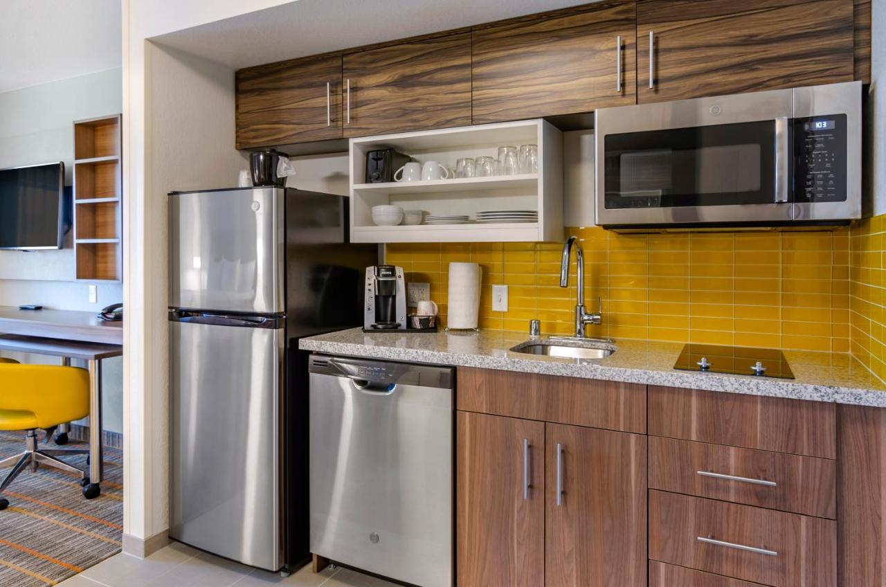 Mainstay Suites Great Falls Airport Екстериор снимка